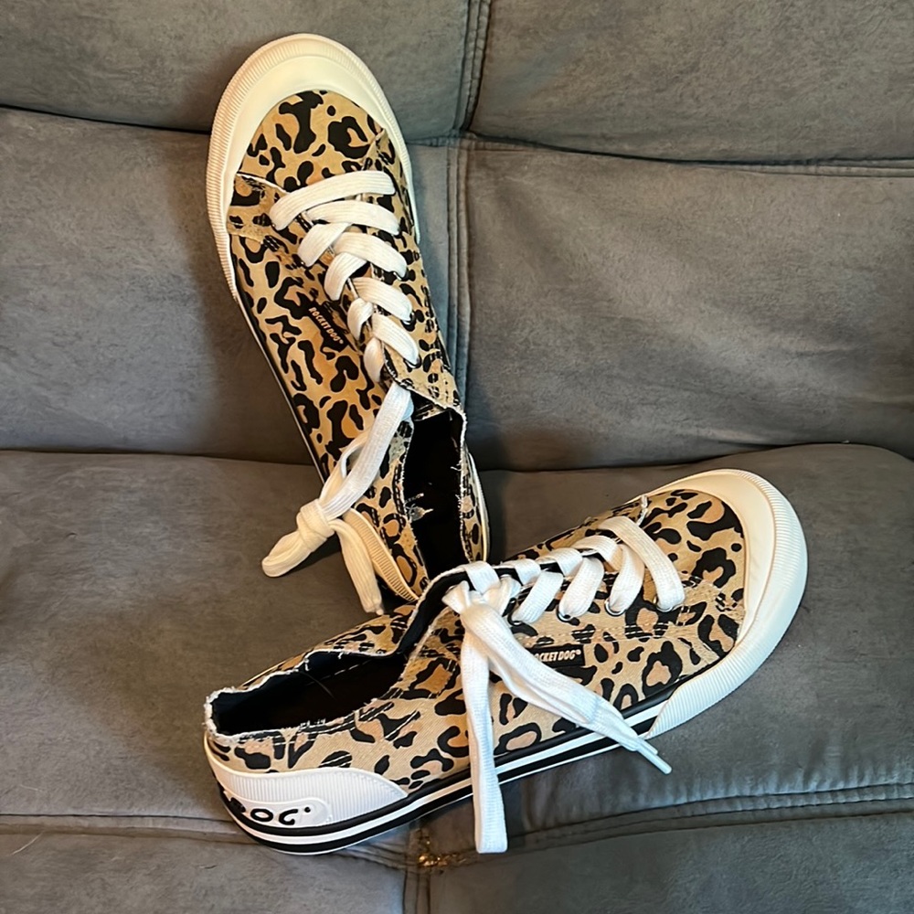 Size 11- cute leopard print Rocket Dog canvas sneakers